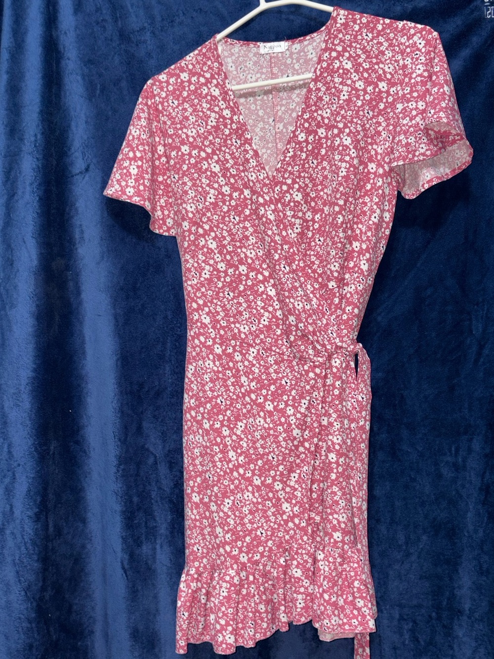 Naggoo Pink & White Ditsy Floral Short Sleeve Wrap Mini Dress Size Large